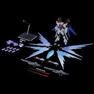 [預訂2026年4月] Bandai 模型 HG 1/144 STRIKE FREEDOM GUNDAM TypeⅡ & “WINGS OF LIGHT" EFFECT SET
