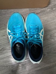 ASICS Magic speed 4