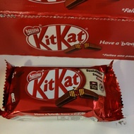 Nestle KITKAT 124.5g  (3×41.5gram)-Germany