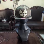 TOPI SNAPBACK NEW ERA WUTANG ORIGINAL CAMO