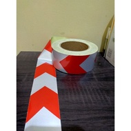 PUTIH MERAH Red And White Arrow Sticker Duct Tape Reflective Sticker Brigade Tape 2" x 1 meter