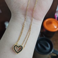 Kalung Emas Ubs Love Heart Perhiasan Emas Kuning  375 37,5%