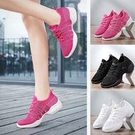 Women's Breathable Mesh Jazz Shoes Square Dance Shoes Soft Sole Dance Sneakers