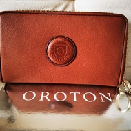 oroton wallet