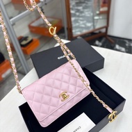 【99新】 Chanel 24S芯片 櫻花粉荔枝牛皮 旋轉扣woc 斜挎包 單肩包