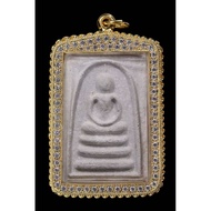 近代崇迪王三潘代表作｜LP Pae 2512 花粉崇迪佛】🌟佛曆2512｜花粉材質（Nur Kersom）｜三潘 Pae 3Pan 崇迪王
✅ 意大利金防水殼｜✅ SMK驗證卡

