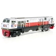 Mainan Kereta Api Indonesia Lokomotif CC201 CC203 CC206 CC300 Bermesin dan Gerbong Penumpang bisa jo