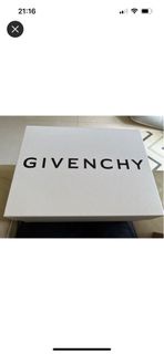 Givenchy 鞋盒