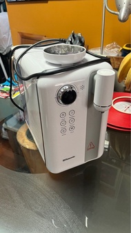 Rasonic 冷熱飲水機