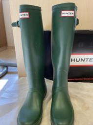 hunter 高筒雨鞋，正品，軍綠色，US 7M, UK 6 , EU39 含盒子,
