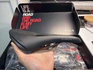[連原裝盒/極新淨] Fizik Aliante R3 專業公路單車座墊 Saddle⁠