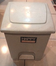 二手方型綠色Happy牌腳踏式垃圾桶trash bin, 已清洗乾淨, 尺寸29*29*36公分, 台北市南港可自取