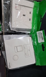 Schneider13A-WEC5 fuse蘇LED燈 , -Vivace on/off單插座