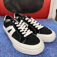 Vision Street Wear V76 黑白男鞋