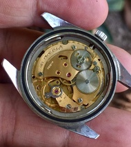 Vintageนาฬิกา swissแท้มือสองวภาพสวยกริบ เครืองสะอาดตัวเรือนสวยรุ่นนิยมม้าเขียวเป็นรุ่นเก่าหายากสุดๆระบบไขลานเก็บลานได้นานเดินดีใช้งานปรกติขนาด36-37มิล