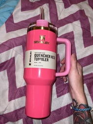 Stanley Starbucks Winter Pink Tumbler Quencher H2.0 40oz Travel Tumbler Large Capacity Straw Handle