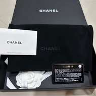 Chanel 黑色荔枝皮金釦Boy拉鍊扁長夾