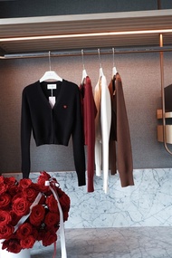 Áo cardigan tay dài croptop đính tim COCOBEBE OMI Cardigan