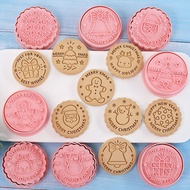 Ready Stock Premium 8pcs 3D Christmas Cookie Cutter Set- Create Festive Delights with Ease