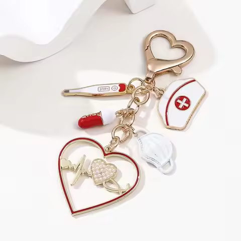 1pc Pretty Pill Heart Temperature Mask Enamel Keychain Medical Series Key Ring For Nurse Doctor Hand
