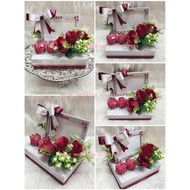 gubahan frame mas kahwin c/w 2 pc bekas cincin(maroon silver)