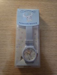 日本玉桂狗手錶