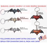 Batman vs Superman Keychain /