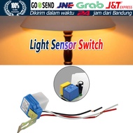 F813 Sensor Beralih Auto Foto Kontrol Photoswitch Sensor Switch Beralih Pengendali DC AC 220V 10A 22