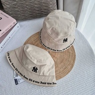 !!️ MLB Gothic Bucket Hat Beige