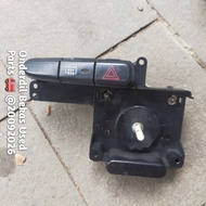 TOYOTA AC hazard switch vios gen 1 2005TOYOTA