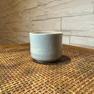 冰裂紋官窯白瓷品杯