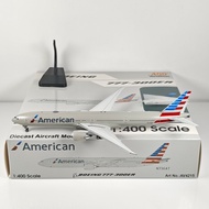 Aviation AV4215 1: 400 American Airlines B777-300ER N736AT Alloy Model
