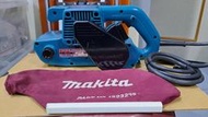 ㄚ峰日本精品二手貨"漂亮日製MAKITA牧田 *小型9901砂布帶磨光機(俗稱戰車)