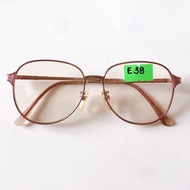 E38: Japanese domestic 0 degree anti-UV glasses No.682
