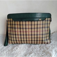 Pre-loved Original Daks Clutch Bag