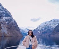 umore.made fur coat Evelyn เฟอร์โค้ท Best seller