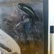 Mainan neca action figure Alien movie series Alien xenomorph By neca r