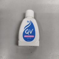 TRIAL SIZE QV skin lotion 15ml 7/28 qv skin lotion sample size 15ml Losyen kulit QV