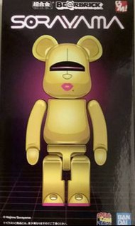 全新現貨 200% medicom bearbrick 超合金 SORAYAMA 金色 BEARBRICK   200% 空山基