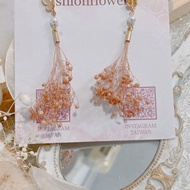 滿天星永生花耳環