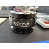 ภายในรถยูนิเวอร์ซัลชิ้นส่วนอลูมิเนียม6 Hole Quick Release พวงมาลัย Snap Off ฮับต่อพ่วง Boss Kit