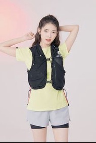IU著用 韓國戶外品牌 BLACK YAK 越野跑 跑山 水袋背心 BAC mountain running vest 男女合用