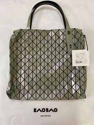 BAOBAO ISSEY MIYAKE