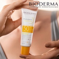Sunscreen/BioDerma Photoderm Aquafluide SPF 50+ 40 Sunscreen/ML for Combination Skin Oily/ Acne-Pron