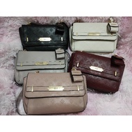 GUESS womens Bea Convertible Crossbody Flap BEA