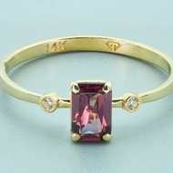 14k 金鑲尖晶石和鑽石。