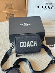 順豐包郵💜COACH蔻馳 Charter男款相機包 黑色老花 牛皮 斜挎包 單肩包 通勤 生日禮物 節日 情人節 Men's camera bag, messenger bag, shoulder b