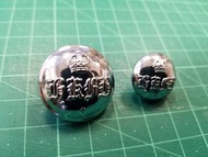 前朝英皇佐治五世皇冠香港消防制服鈕兩粒
