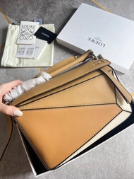 LOEWE 羅意威 Puzzle Leather Bag 焦糖啡白拼色 24cm
