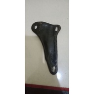 Original honda c70/c50 exhaust mount
